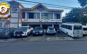 Alisson Hotel Y Restaurant